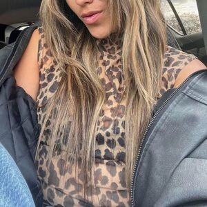 Abercrombie & Fitch Paloma top